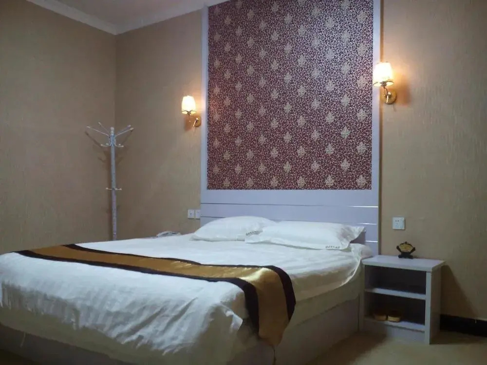 Linyun Hotel