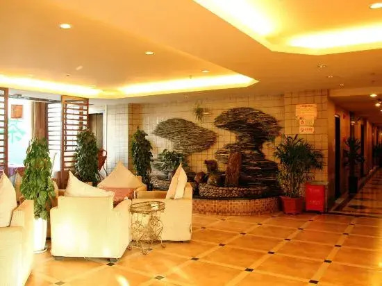 Phoenix Hotel
