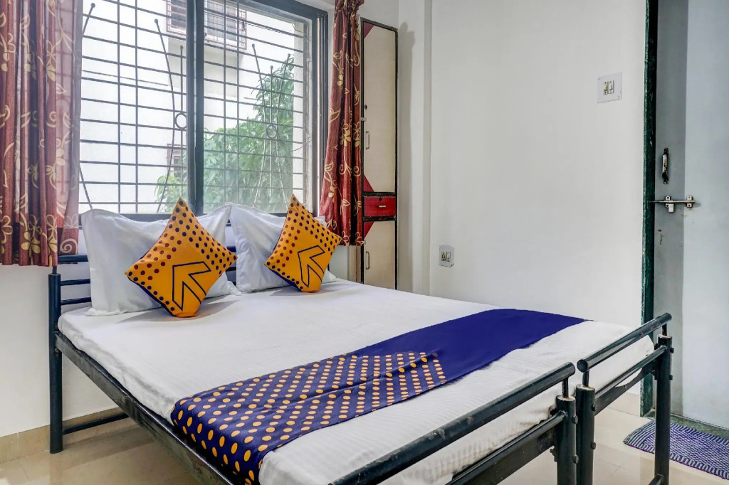 Vishwakarma Nivas by OYO Rooms