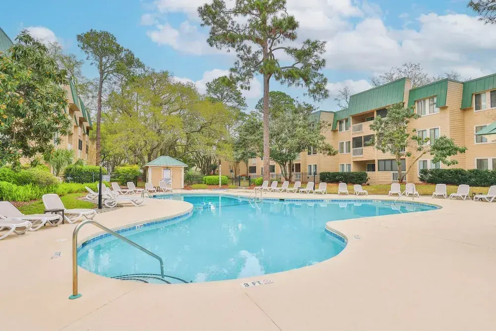 Seaside Bliss Retreat Coastal Condo for 6
