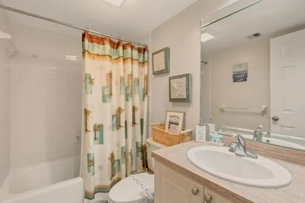 Prime Location I 2 Bed Setup Directly Across Street From South Beach Access