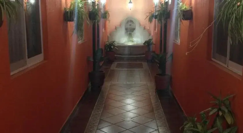Hotel La Cabaña