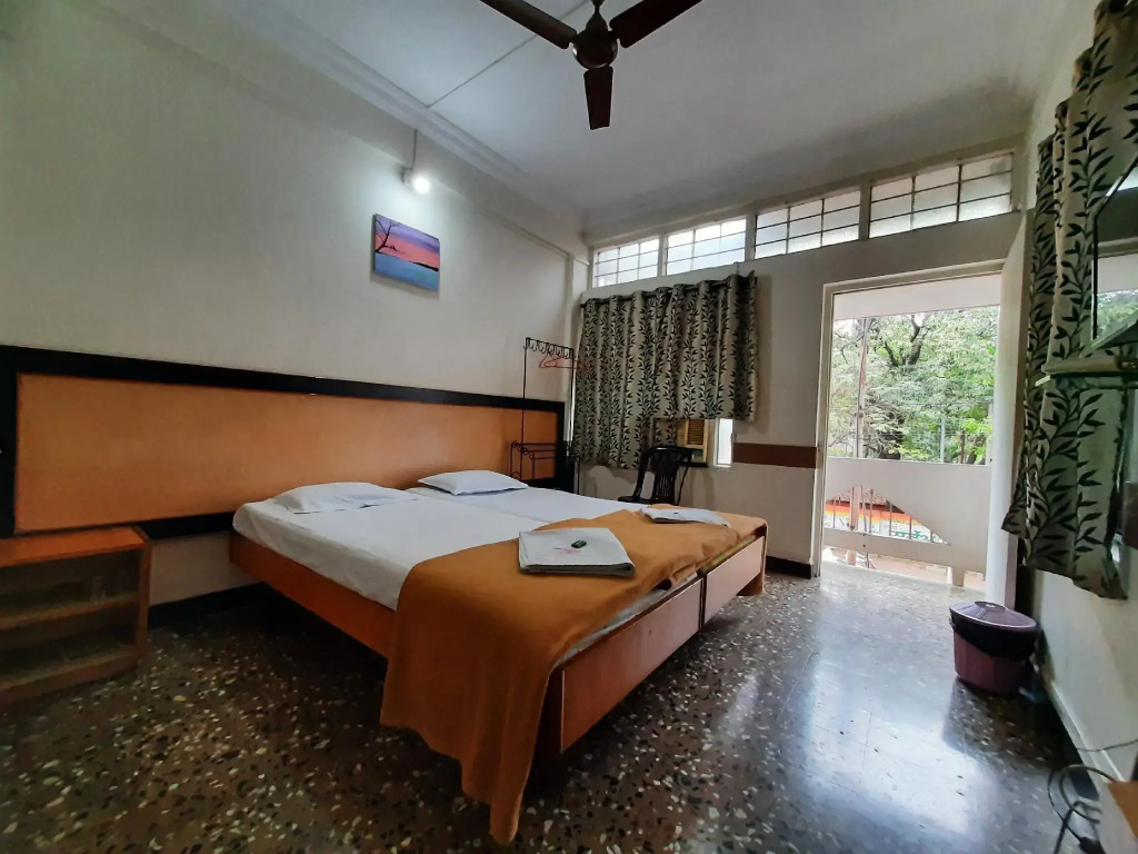 Hotel Ashray Residency