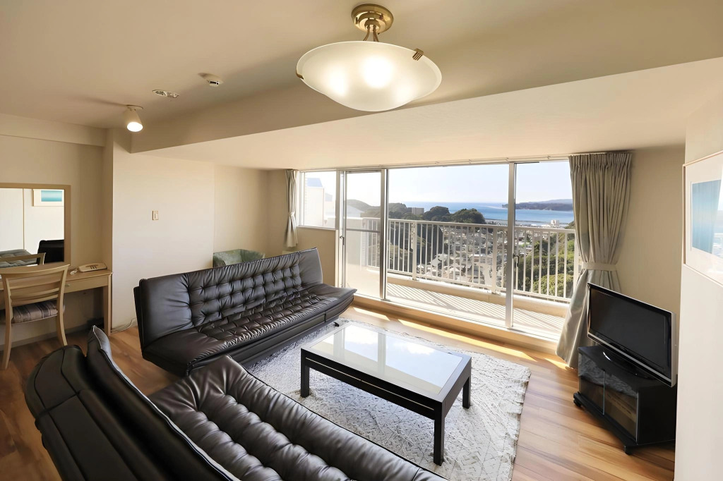 Katsuura Hilltop Hotel & Residence