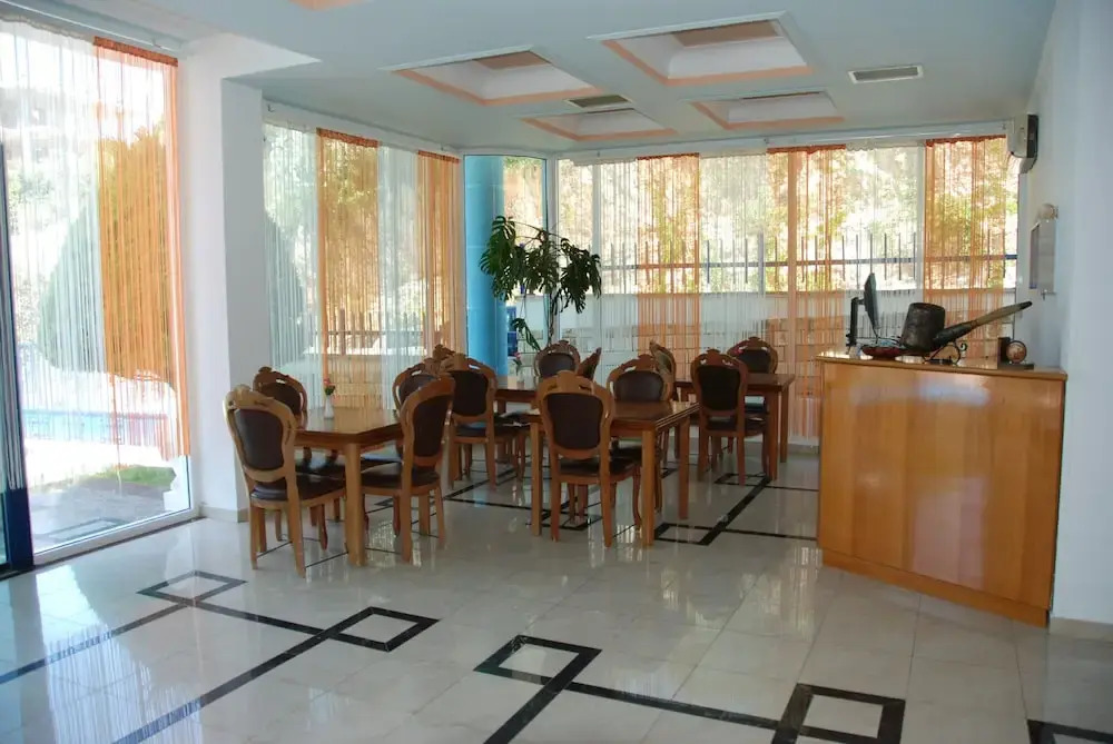 Hotel Dea