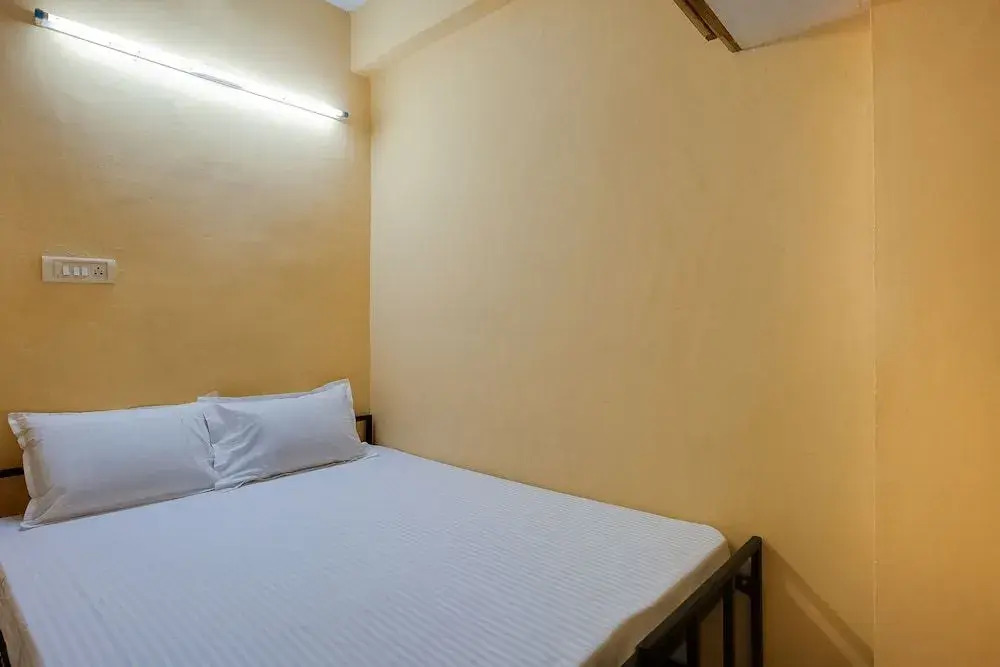 Spot on 44572 Jain Residency
