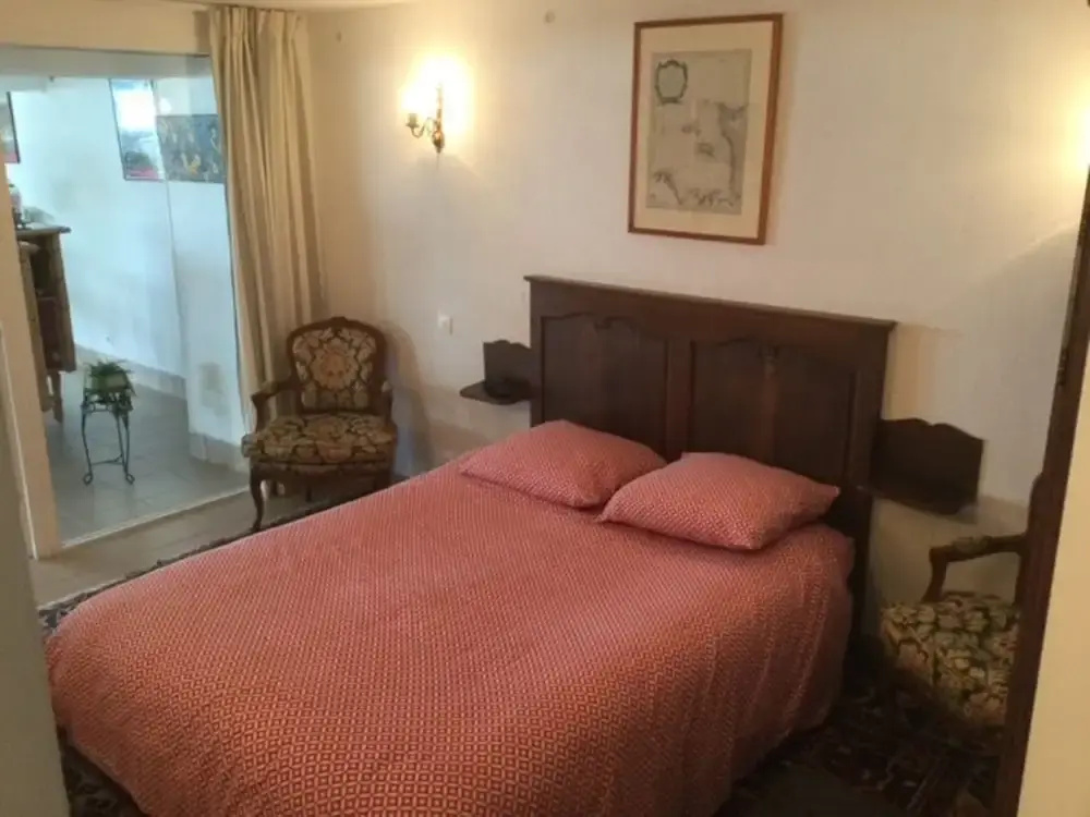1-bedroom Apartment With View of Private Beach