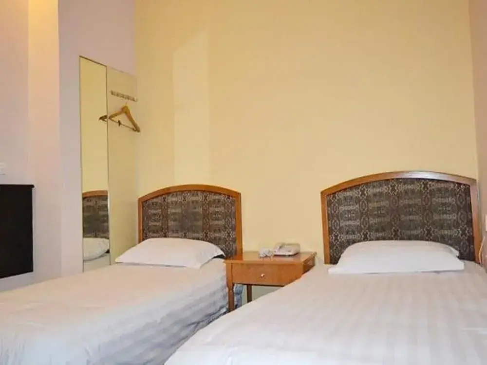 Home Inn Shenzhen Pinghu Huanan City