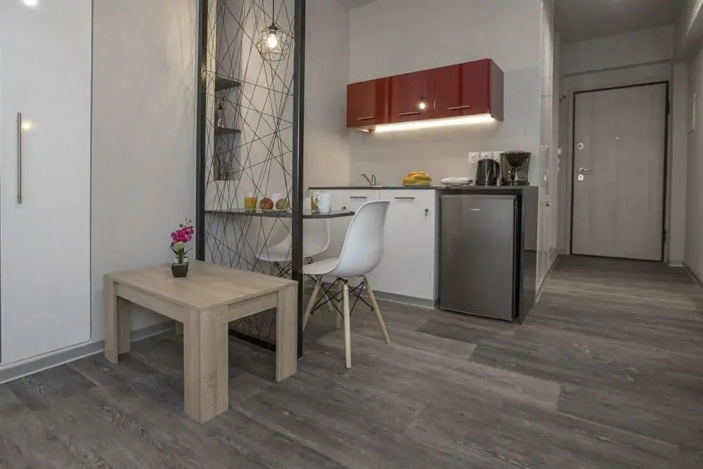 Homelike Studio in the Heart of City 2