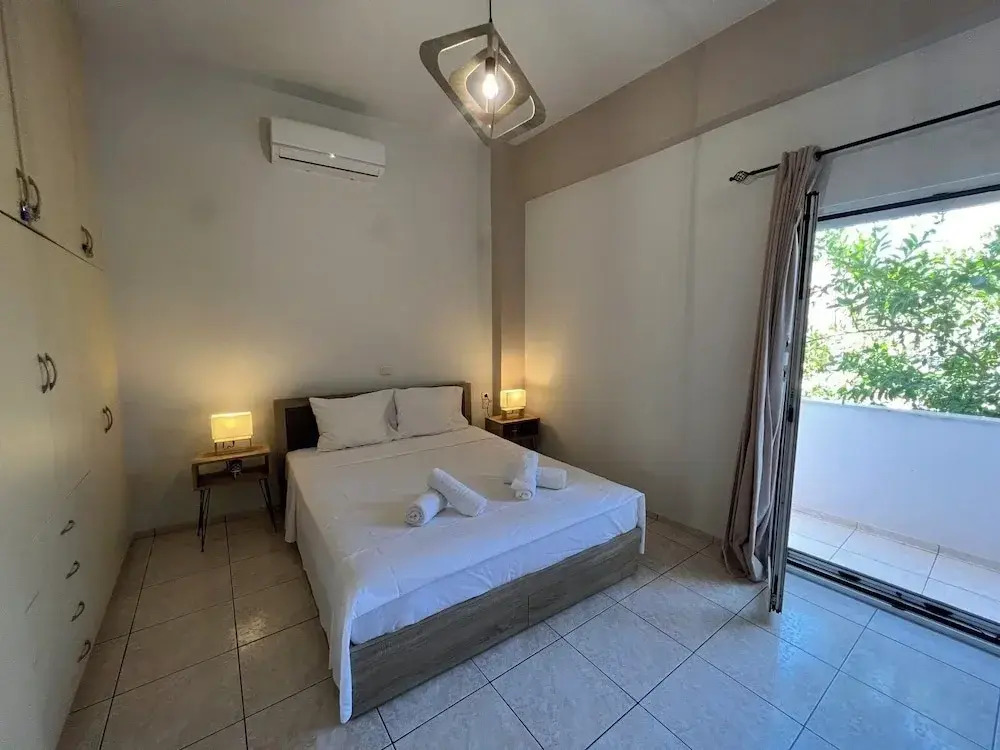 Cozy 1 Bd Apt in Therisos with Balcony