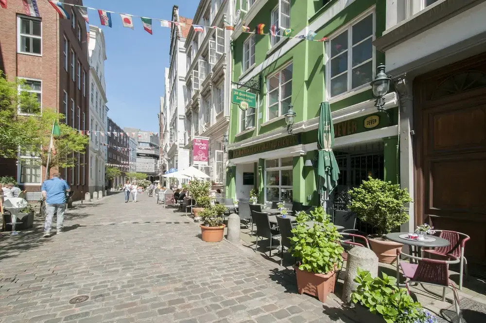 Appartements in der historischen Deichstrasse contactless Check in