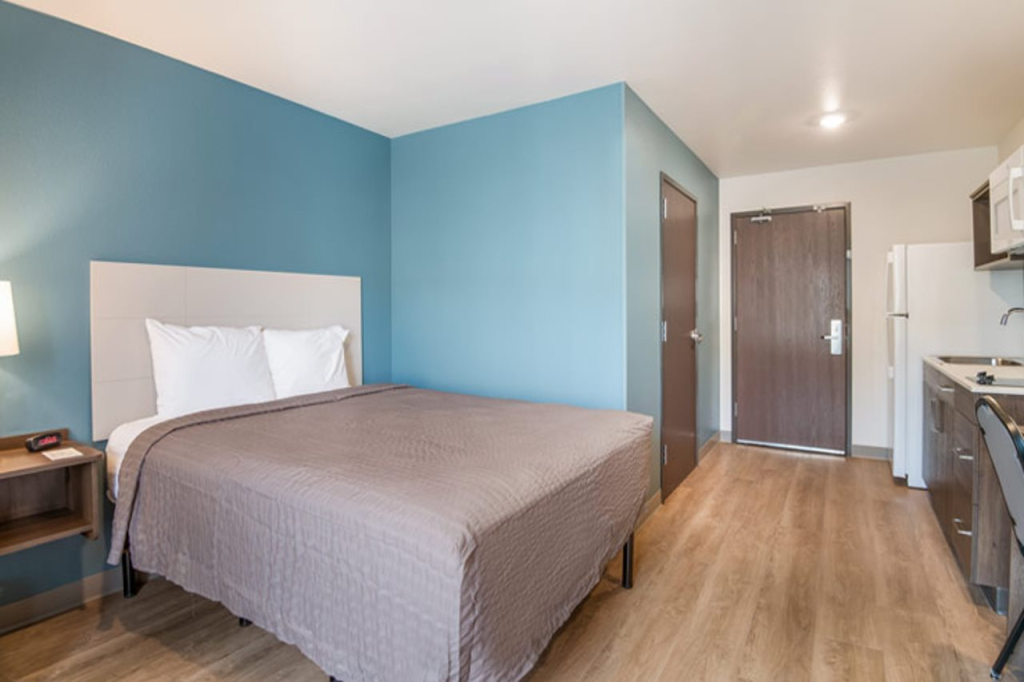 Woodspring Suites Billings
