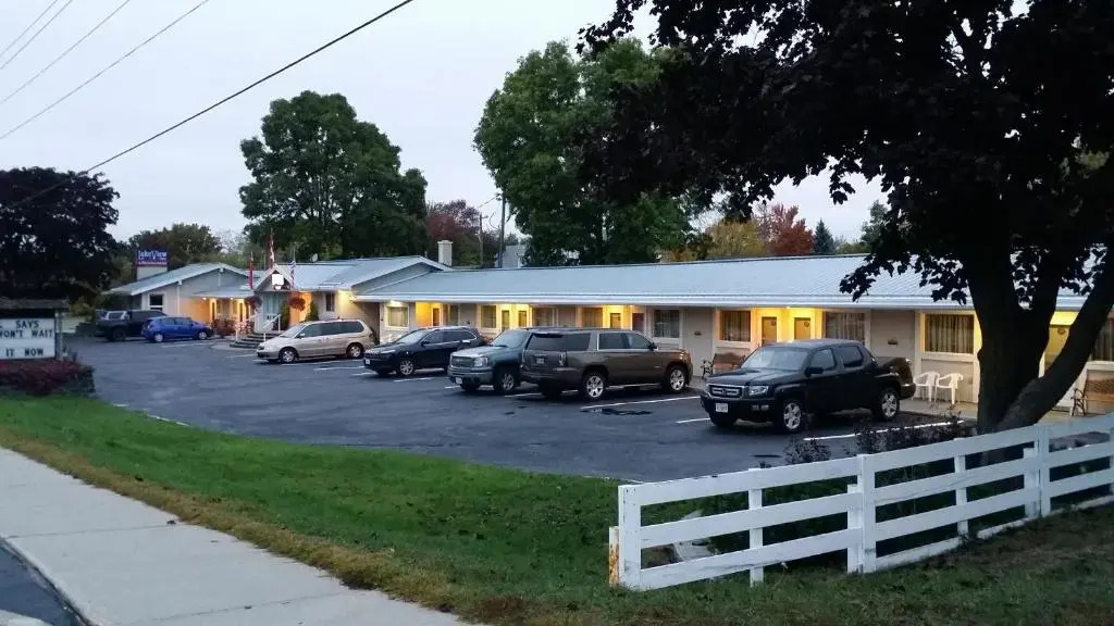 Lakeview Inn