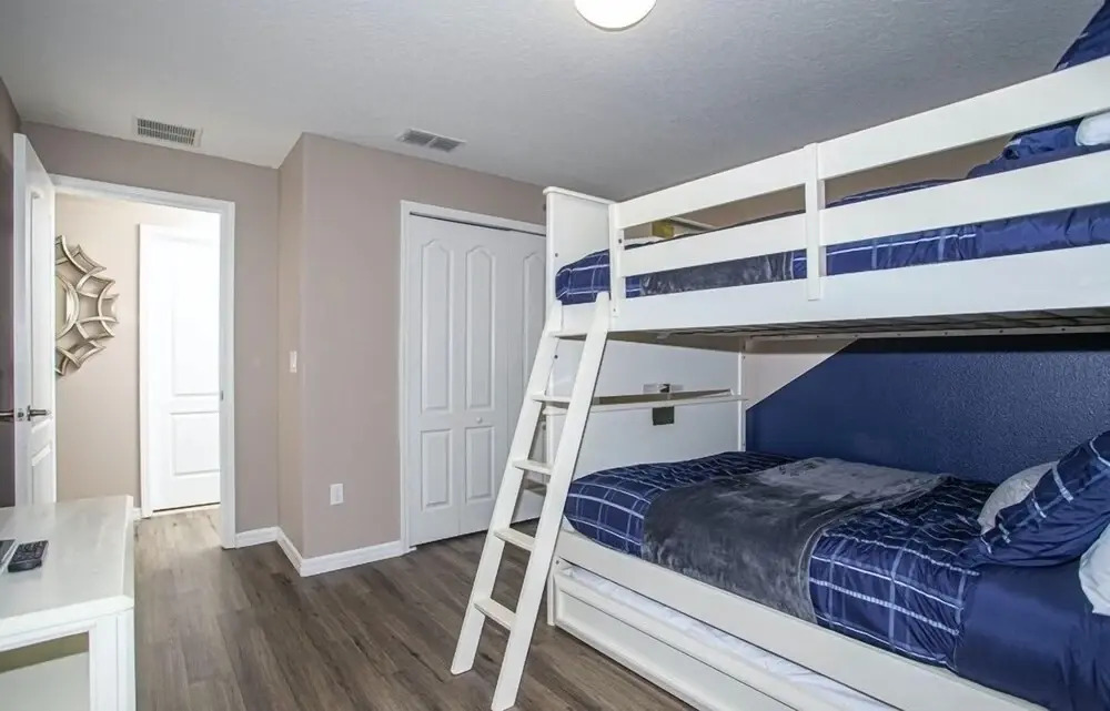 Townhome W/spashpool In Paradise Palms 3215pp 4 Bedroom Townhouse by Redawning