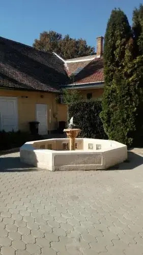 Hangulat Vendégház Apartmanok