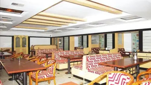 Hotel Mayura A/C