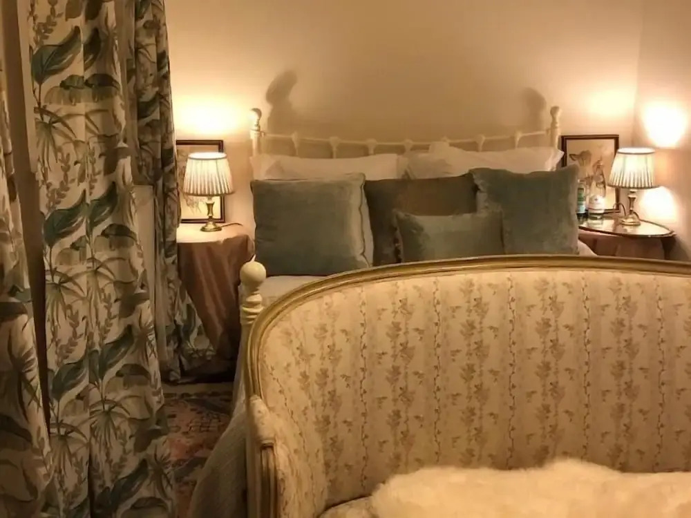 Buscot Manor