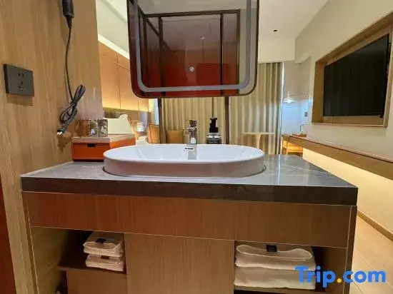New Bolangsha Hotel (dl Fat Donglai Branch)