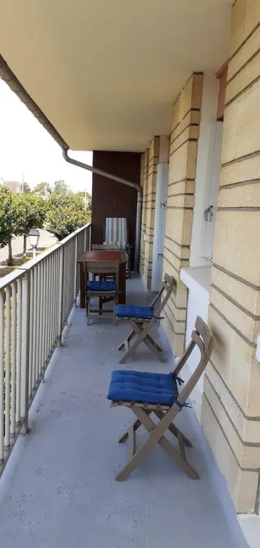 Apartment With 2 Bedrooms in Ouistreham, With Furnished Balcony - 500