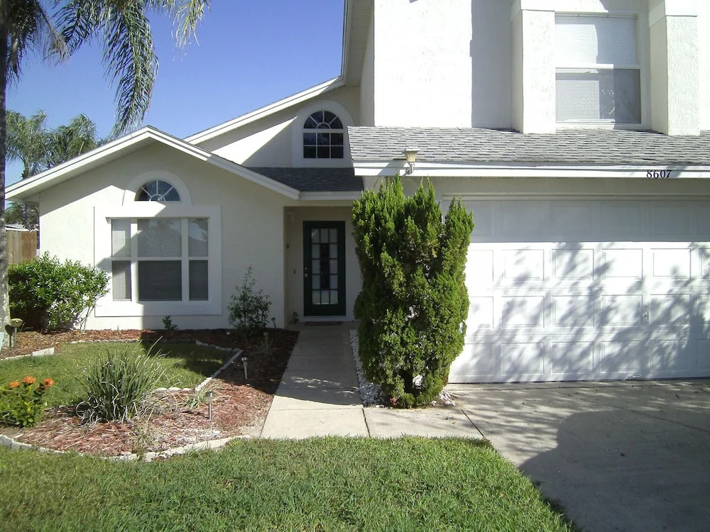 4 Bedroom Value Plus Home With Private Pool