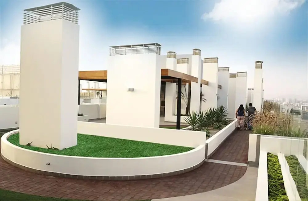 Lima Flats 2