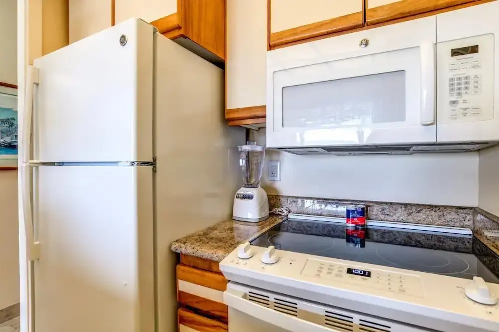 K B M Resorts- Wh1-1218 Stunning Studio, Whale Watching, big Ocean Views, Steps to Beach!