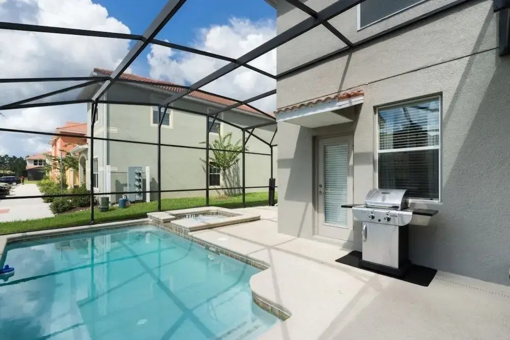 Amazing and spacious 5 bedroom home