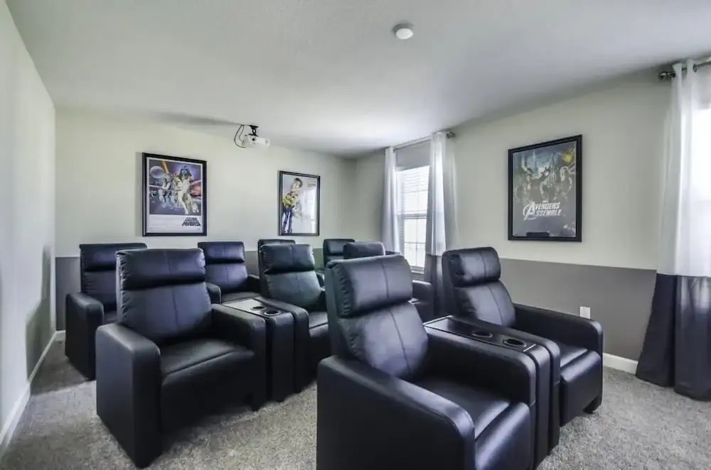8-Bedroom Villa in Davenport 1567OL