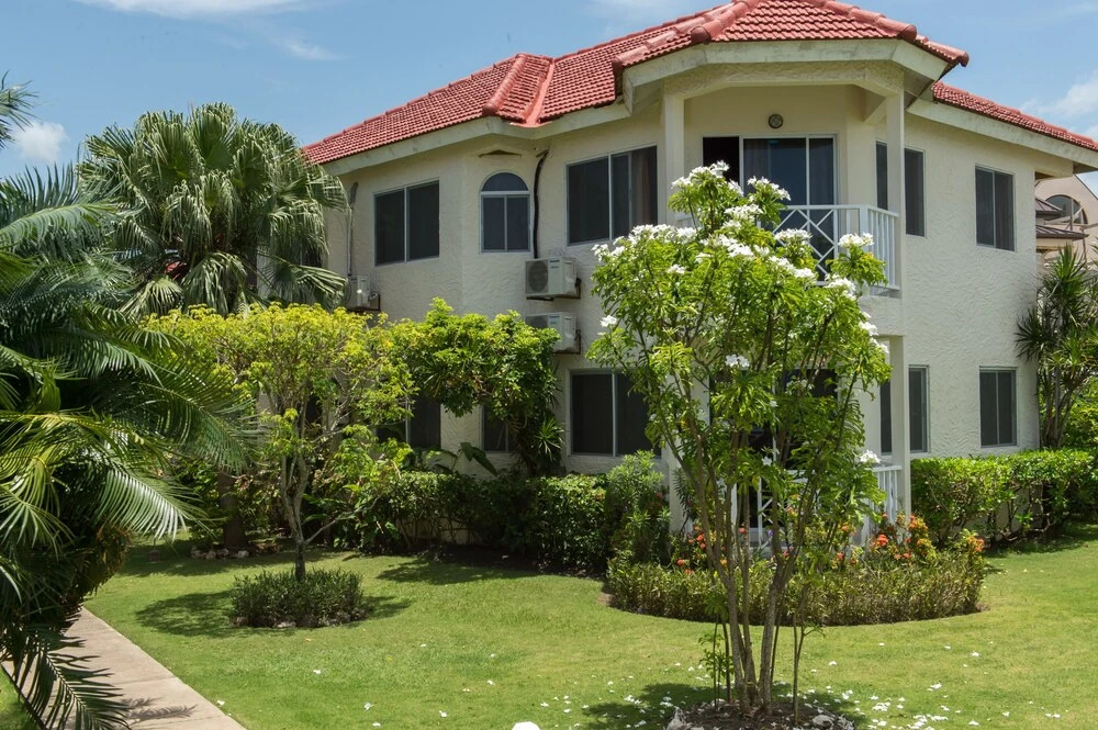 Pipers Cove Resort