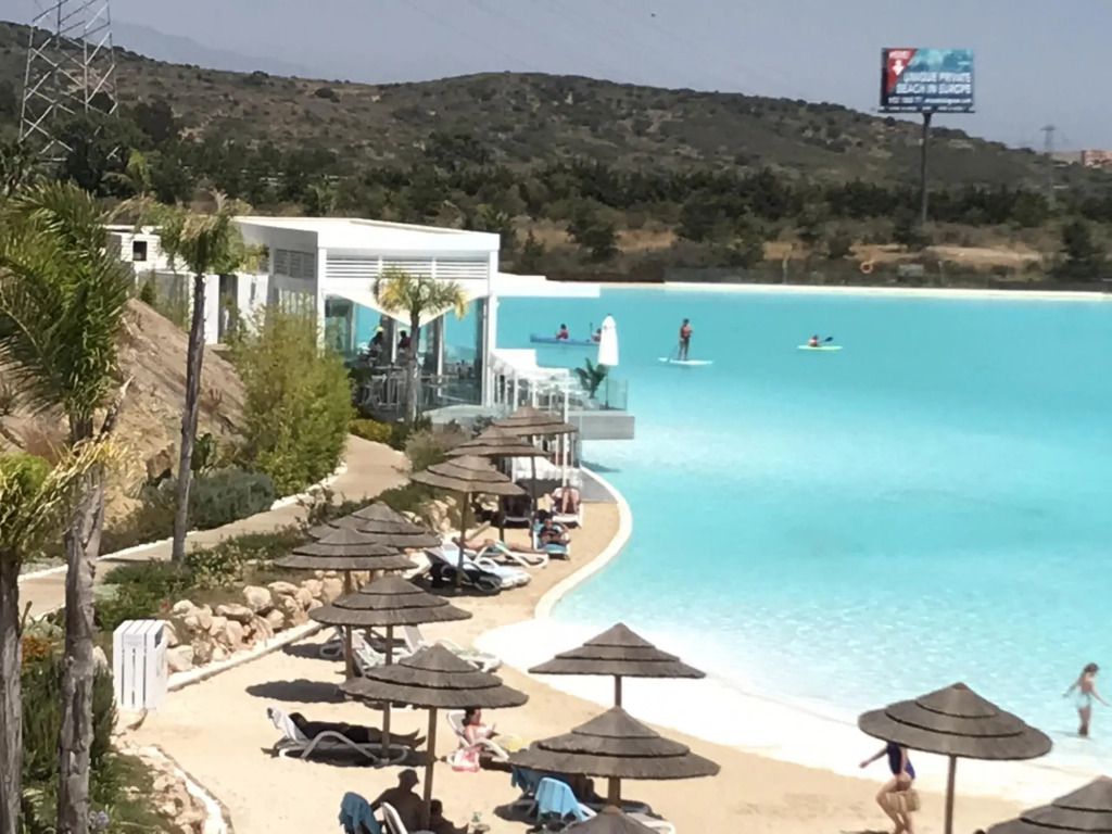 Al-401 Apartment in Alcazaba Lagoon