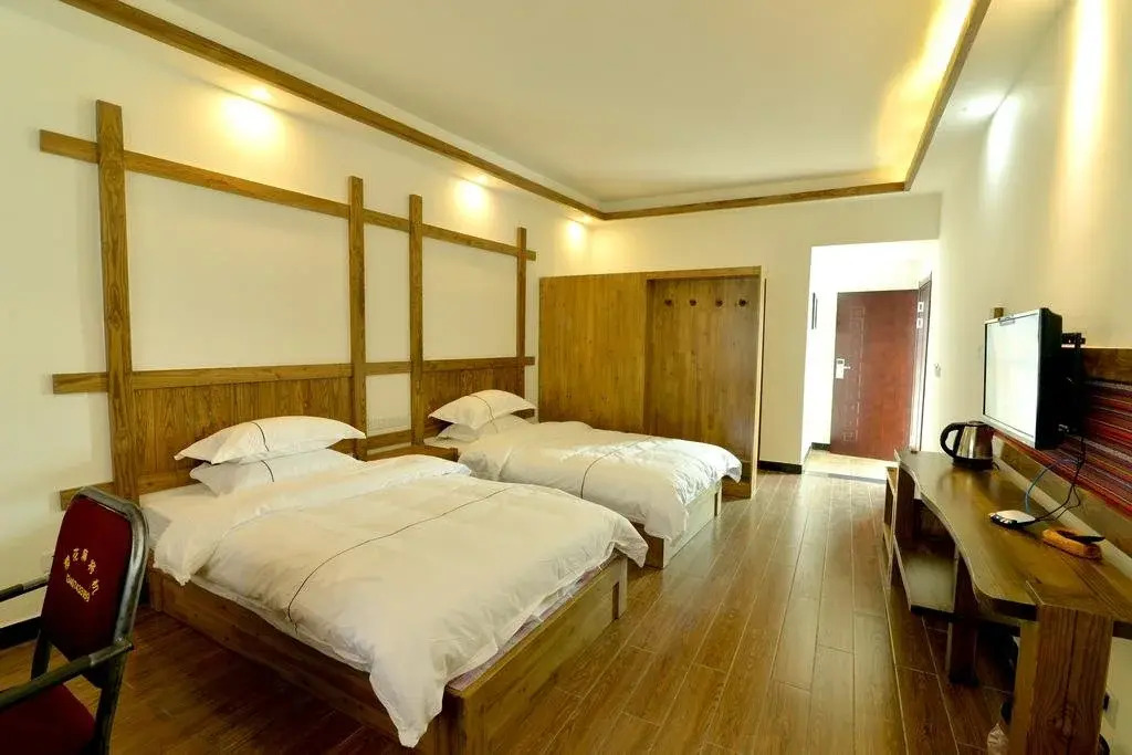Youshui Impression Inn