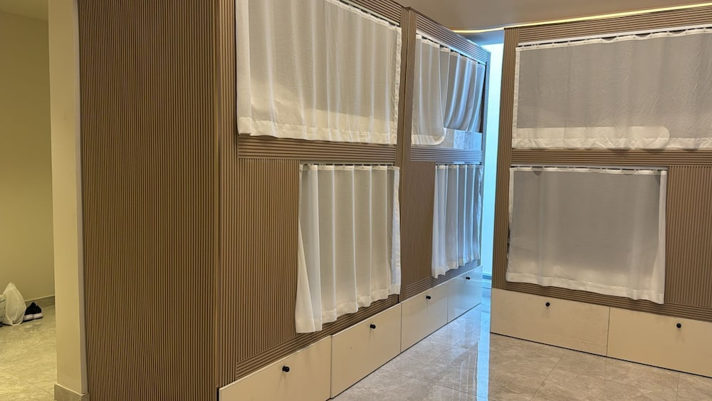 Luxury Golden Sand Bedspace