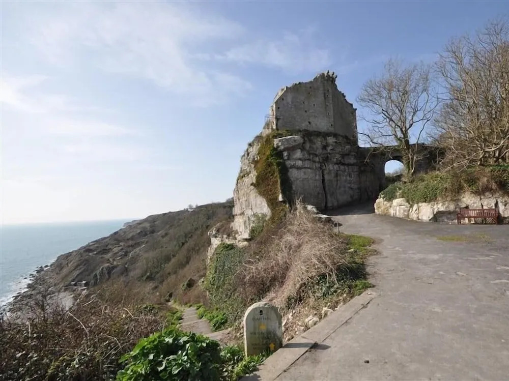 Neptune Cottage