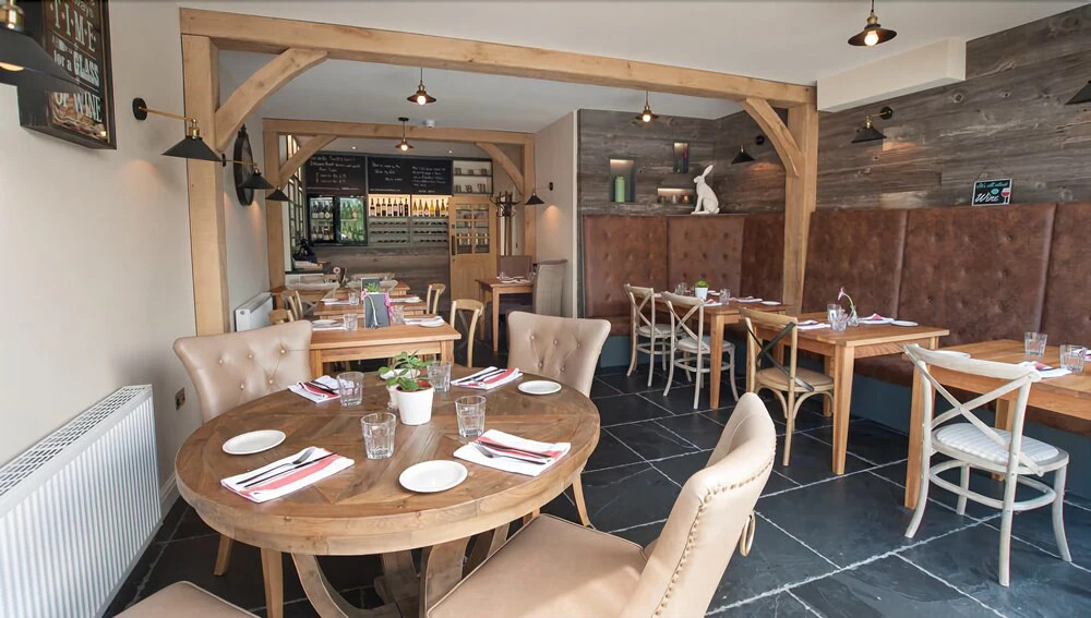 The Hare and Hounds, Levens