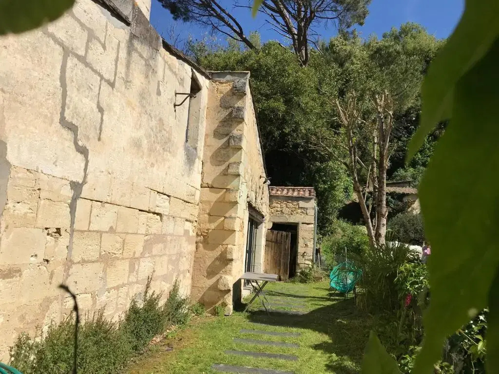 Le Pain de Lune Gîte et Chambre d'hôtes avec Piscine