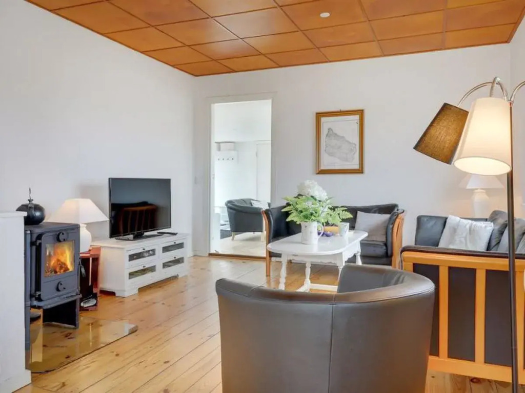 Holiday Home Ensio - 150m from the sea by Interhome