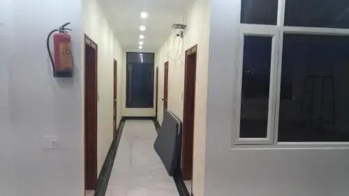 Harman Hotel And Restaurant