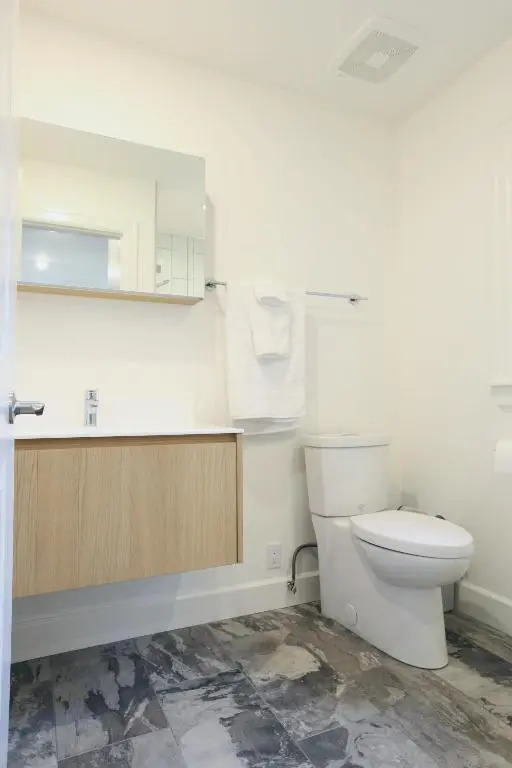 Vancouver Traveller B&B