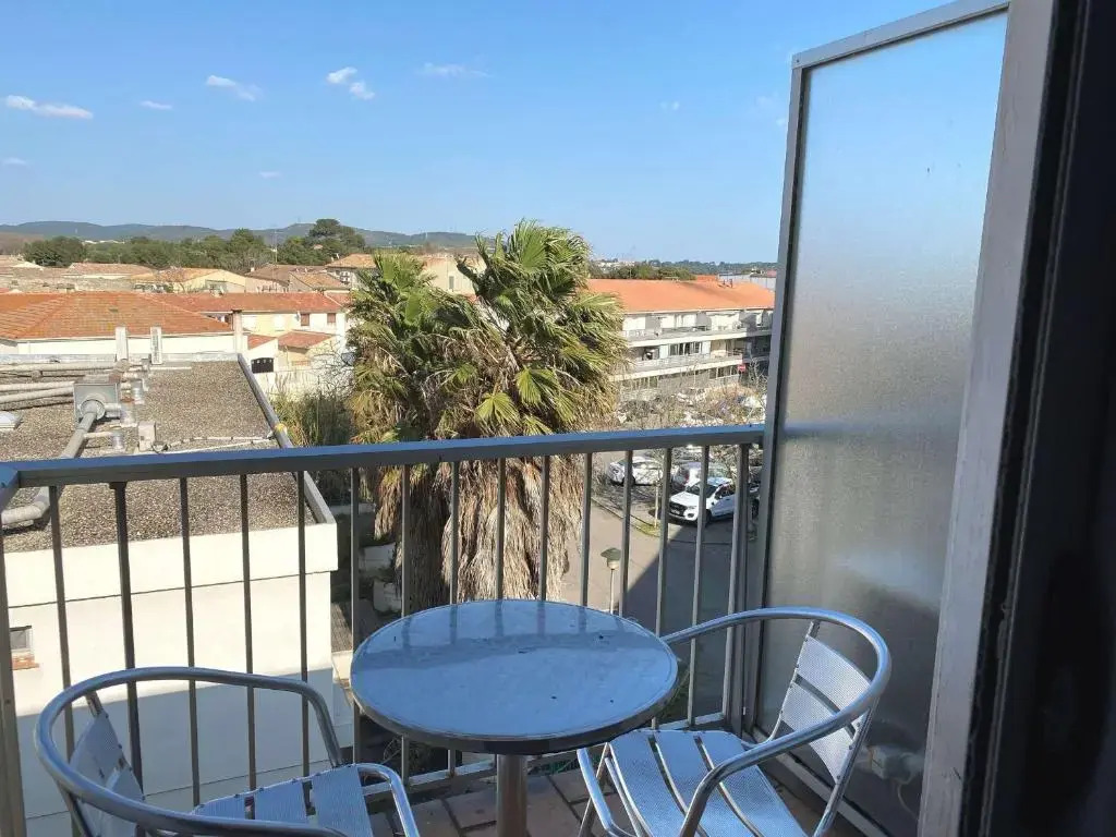 Appartement Balaruc-les-Bains, 1 pièce, 2 personnes - FR-1-553-60