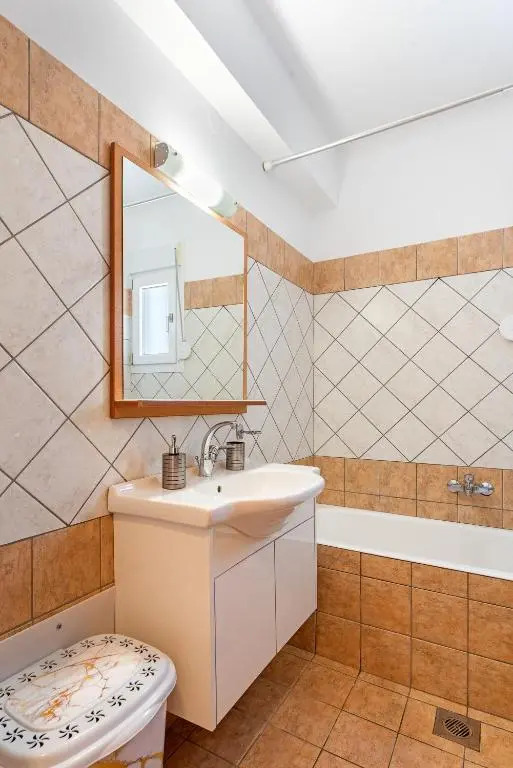 Lagadi Apartment 7