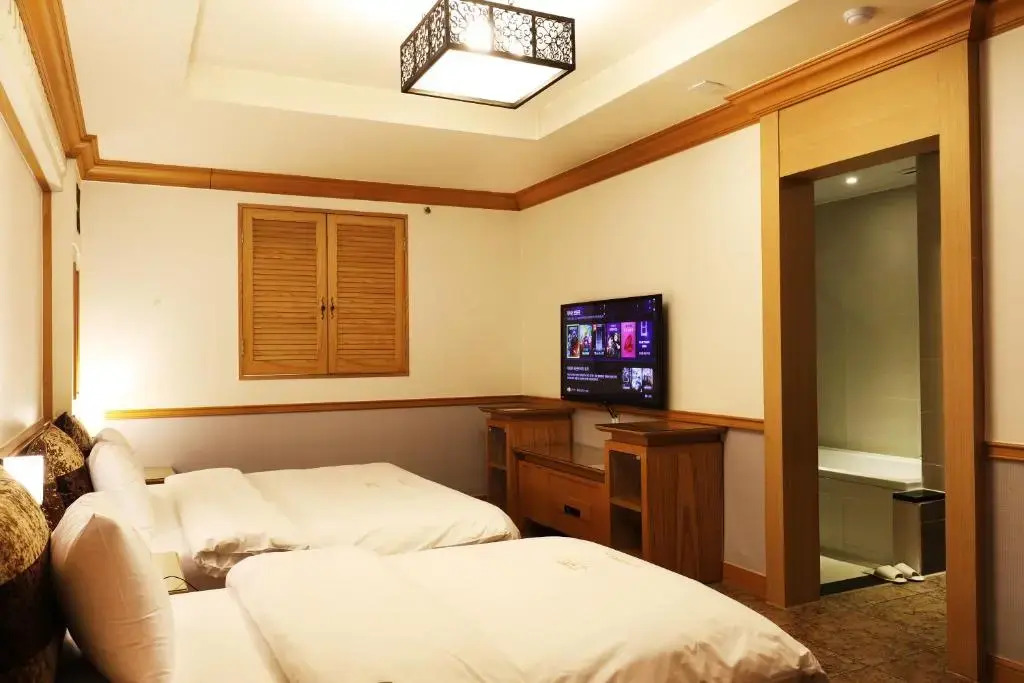Bucheon SR Hotel
