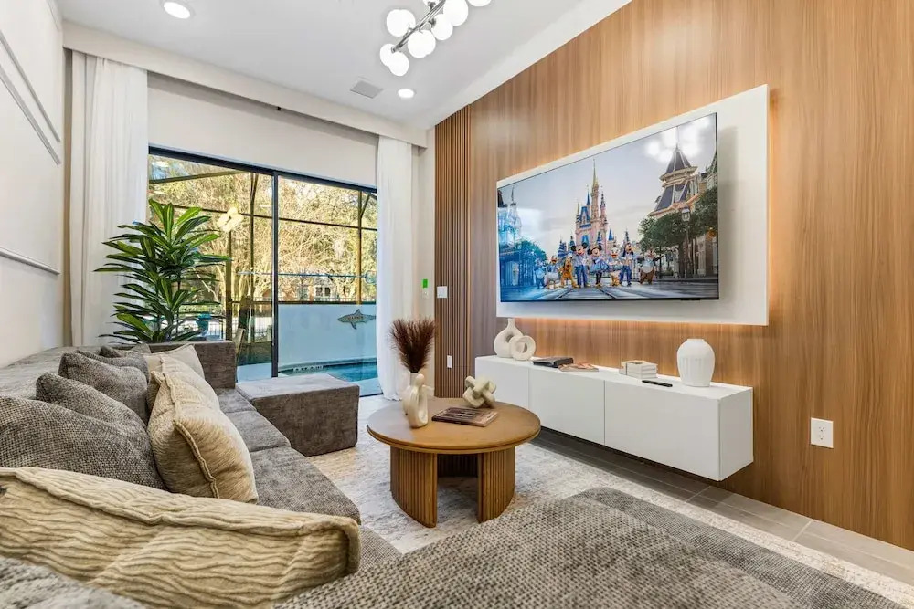 5BR 5BA Paradiso Grande - Walk to Seaworld 10507
