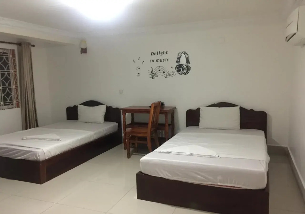 Hang Pich Airport Guesthouse