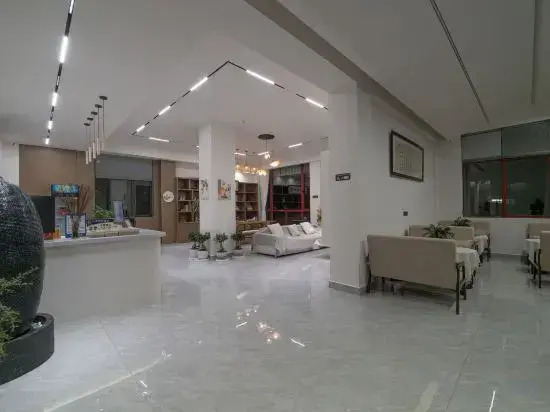 Shallow Mountain ·Snow Mountain View and Oxygen Supply Homestay (Dukezong Ancient City Branch)