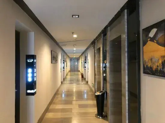 Ripple · Yun Hotel (No. 15 Middle School Store in the Center of Anshan Railway Station)