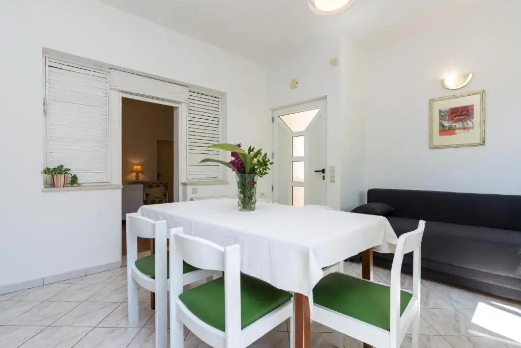 Apartment Coce
