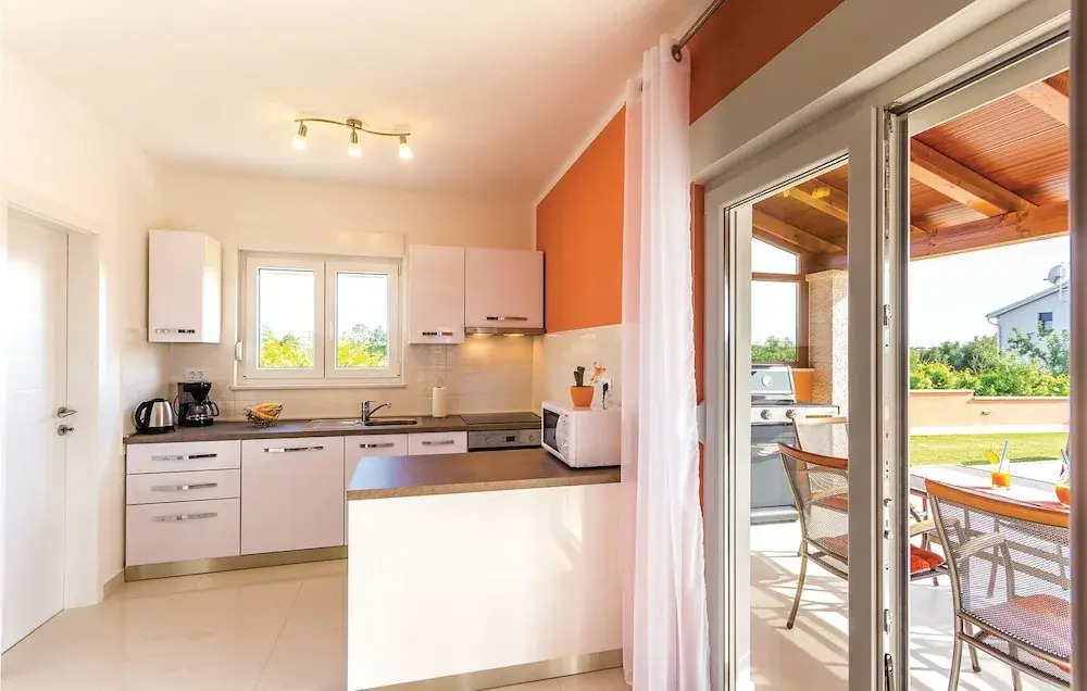Awesome Home in Skatari With Wifi and 2 Bedrooms