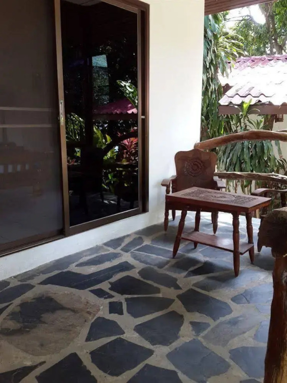 Auberge Resort