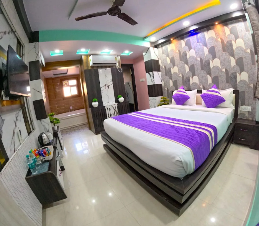 Hotel Sweta Villa & Banquet Hall