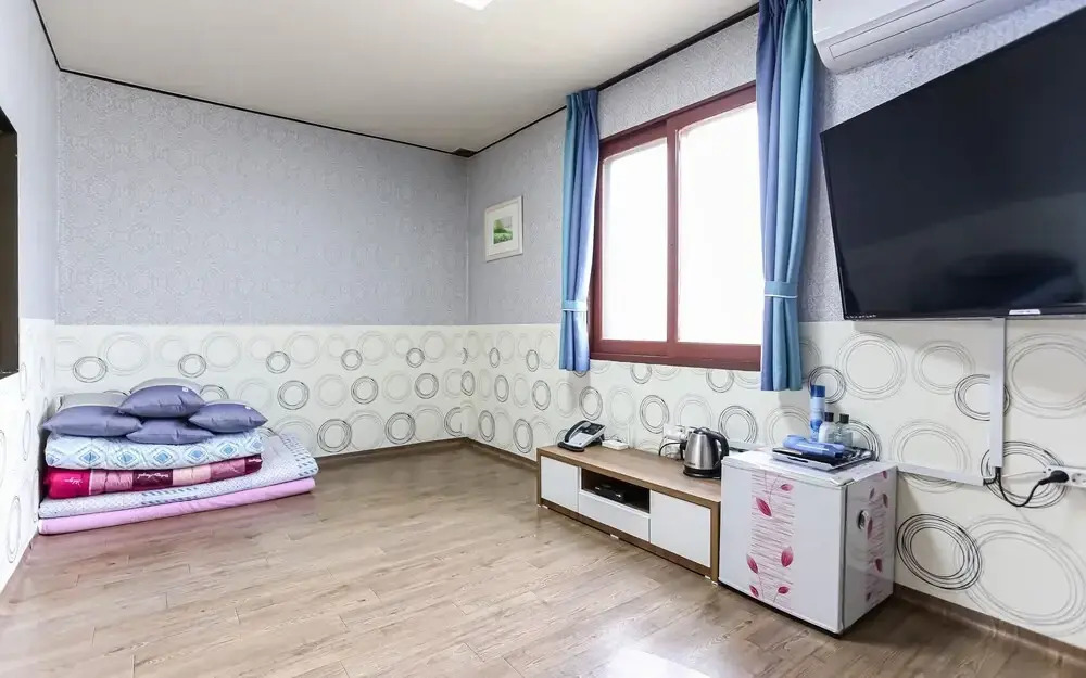 Gangneung Geumseong Motel